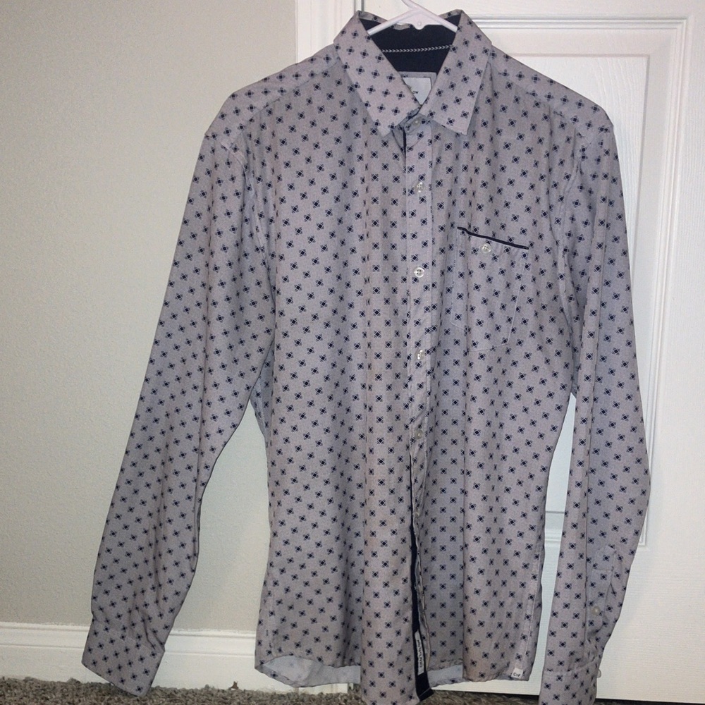 Men's Gray Star Pattern Shirt